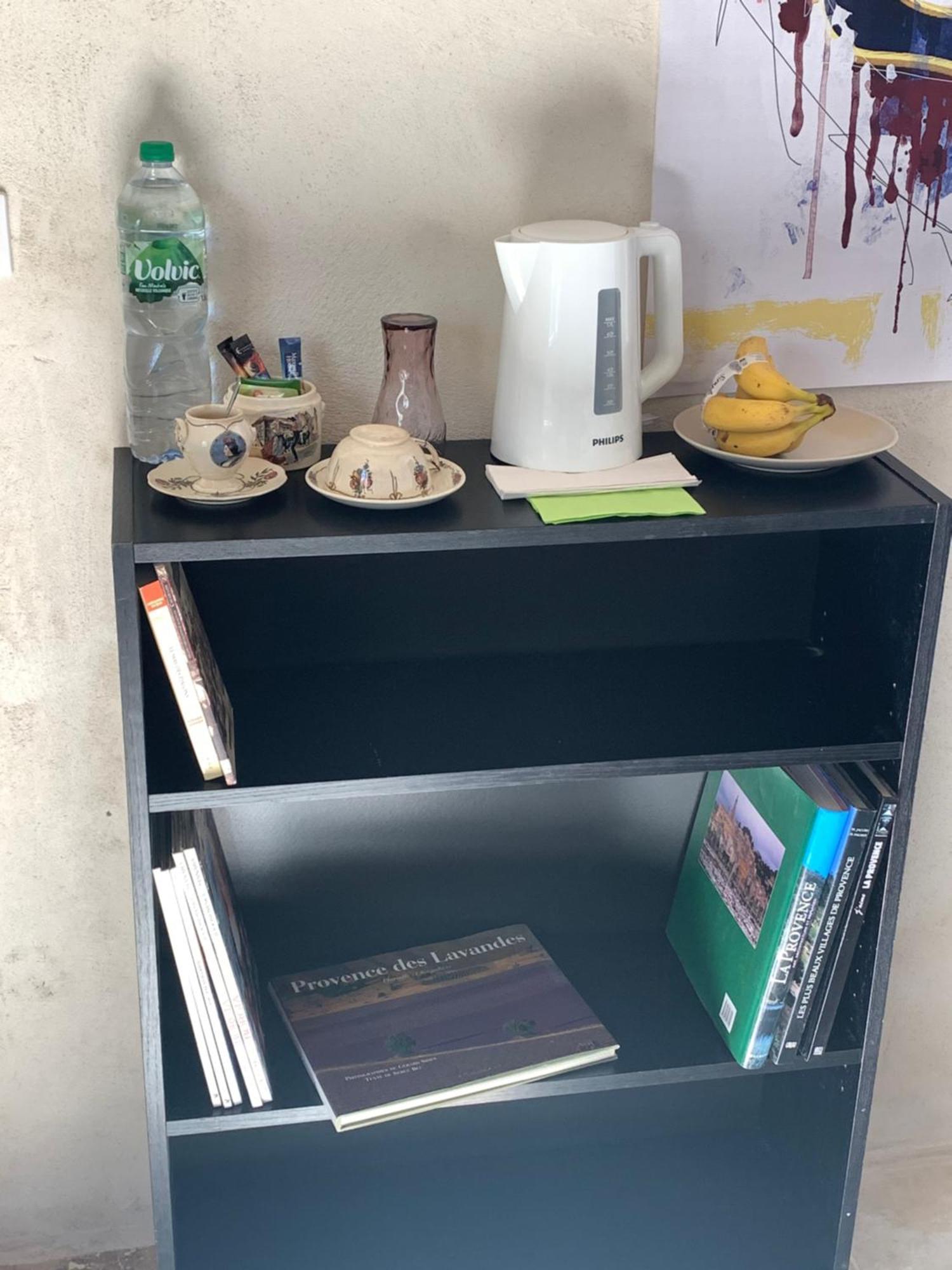 Brossard Bed & Breakfast Cavaillon Bagian luar foto